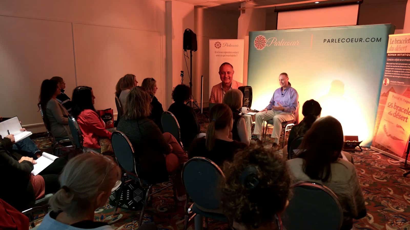 La salle pleine pendant la conférence de Pascal N. Paquette à Sainte-Thérèse